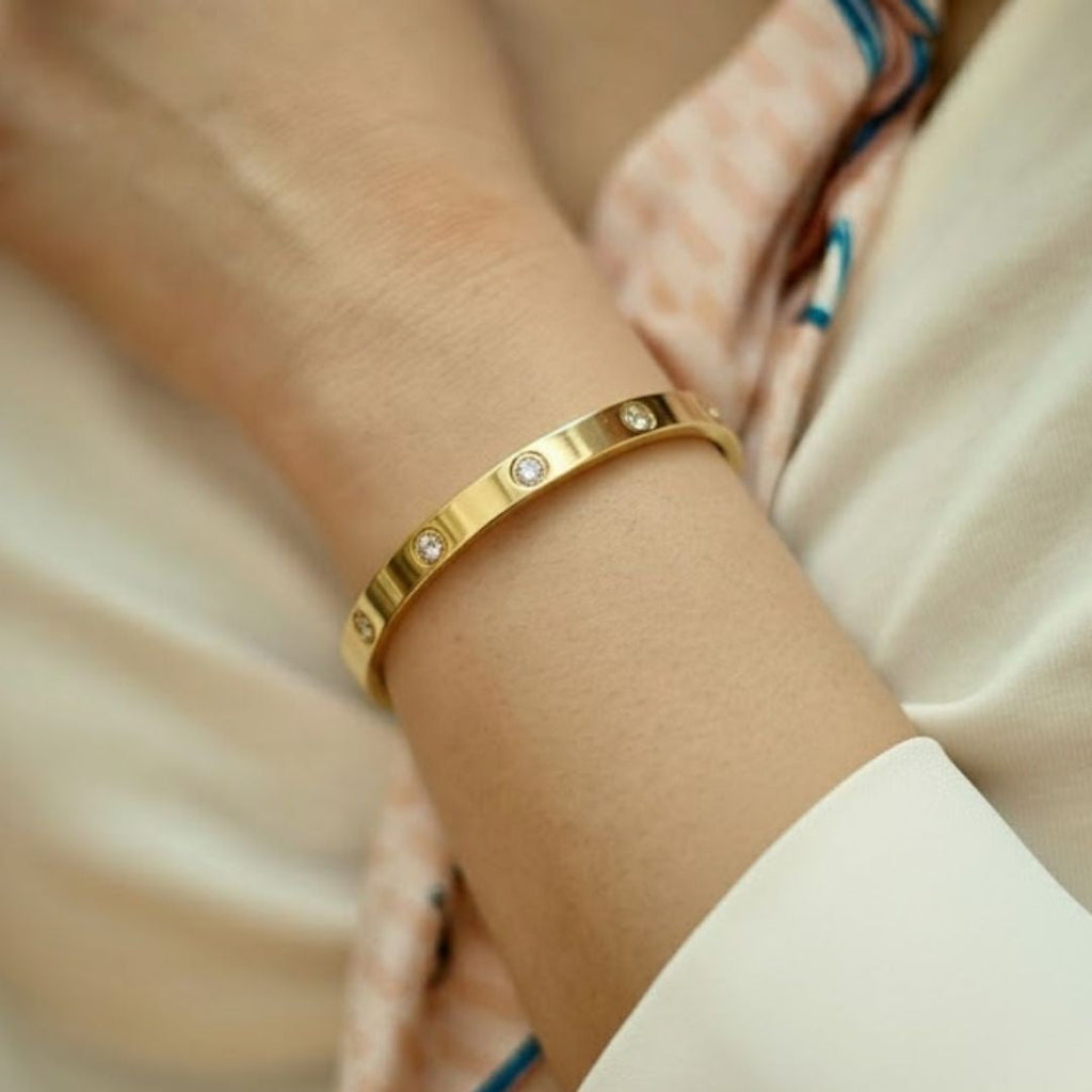 Nova Diamond Kada